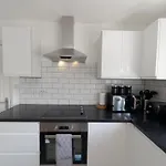 Splendid 2Bed Apt For Family 30Mi To Central Ldn