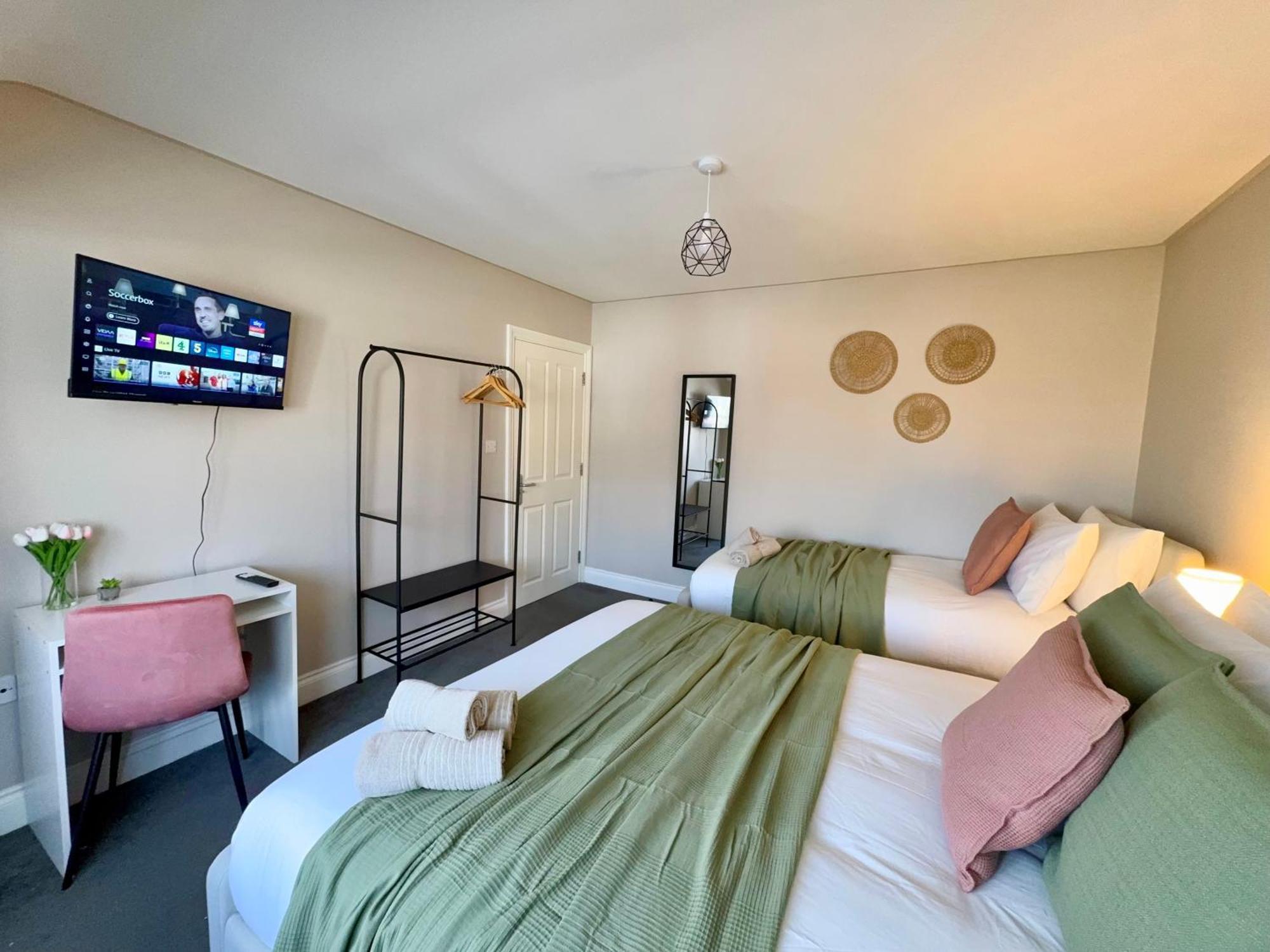 Splendid 2bed For Family 30mi To Ldn * Londres