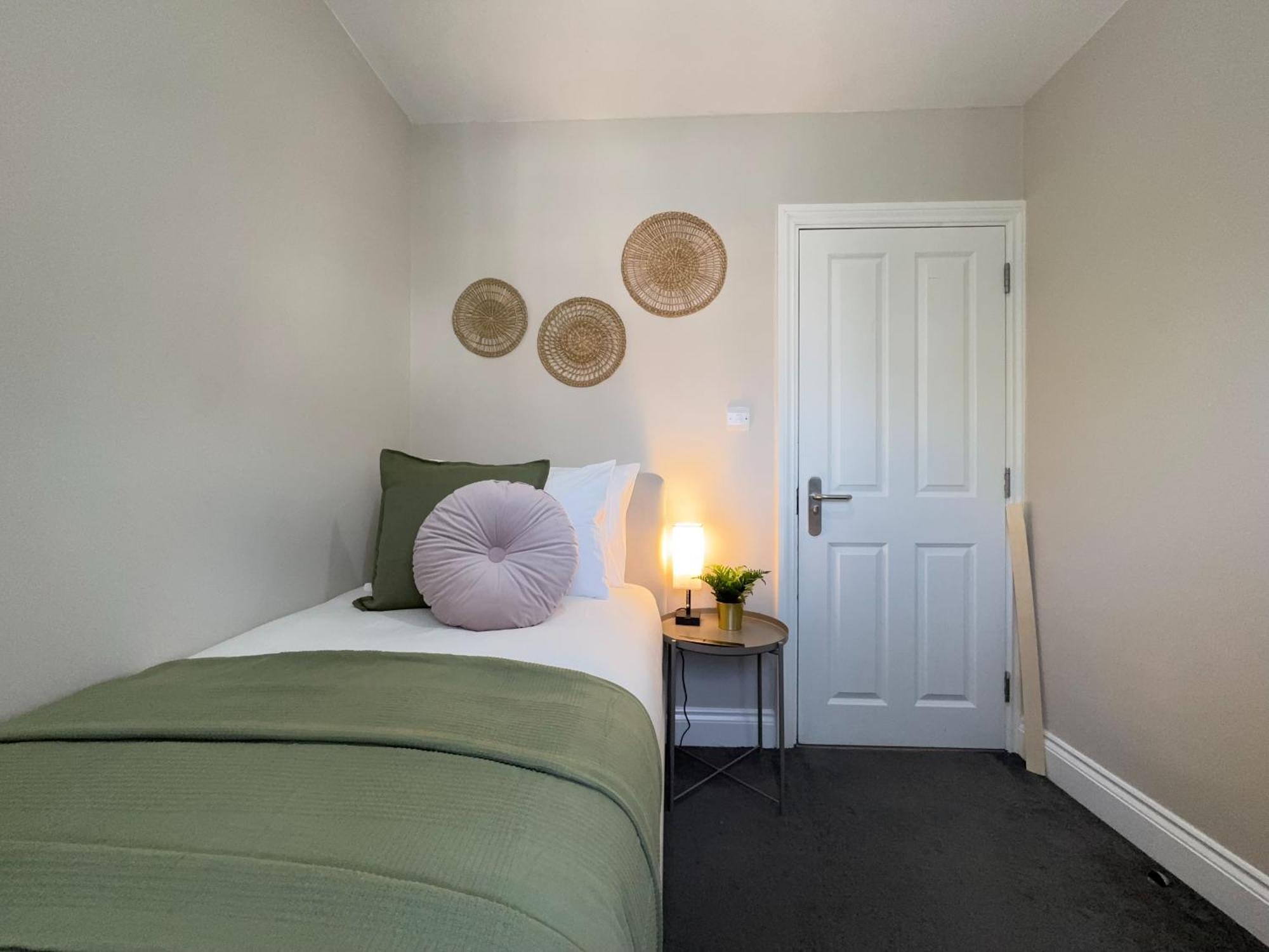 Splendid 2bed For Family 30mi To Ldn Londres