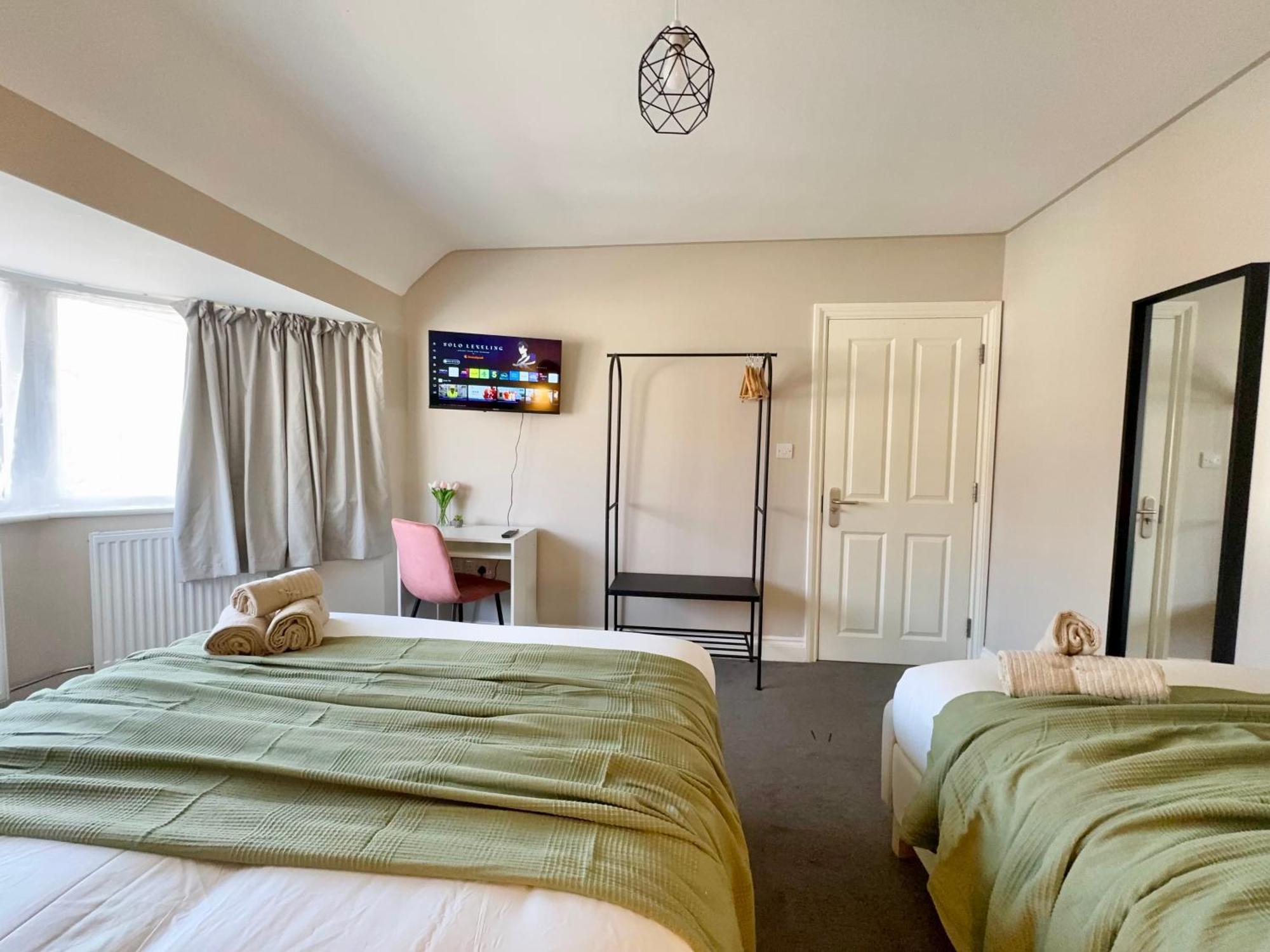 Splendid 2bed For Family 30mi To Ldn * Londres