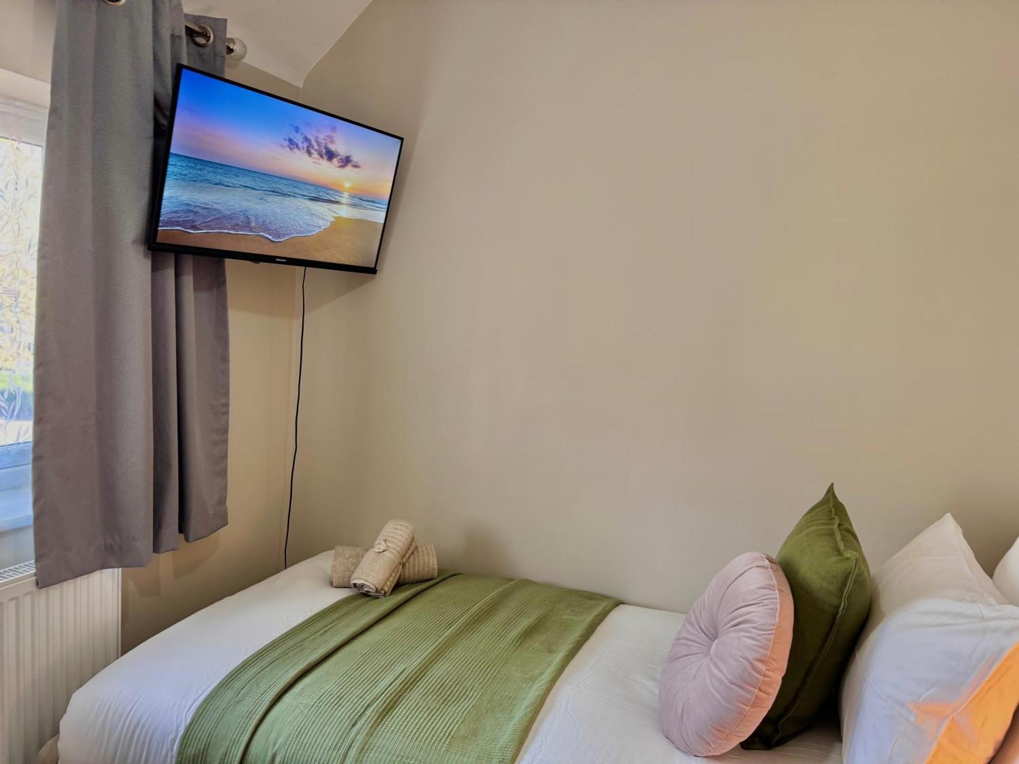 Splendid 2bed For Family 30mi To Ldn *