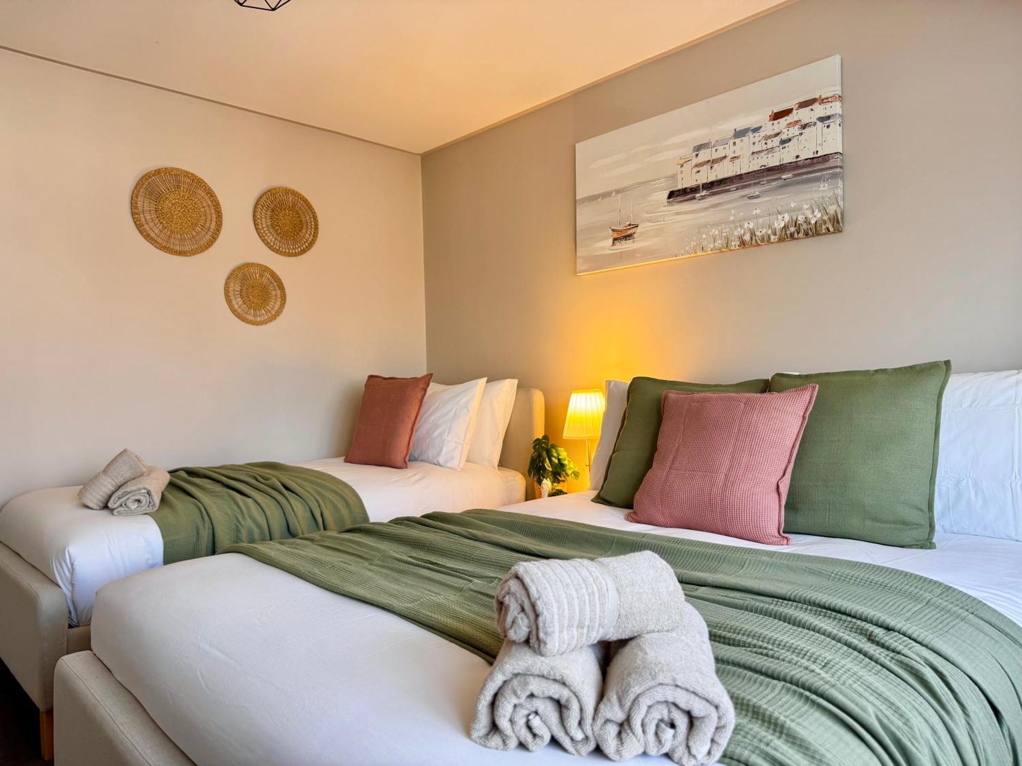 Splendid 2bed For Family 30mi To Ldn * Londres